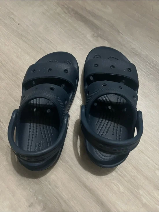 Crocs Kids Navy Blue Waterproof Slip-On Sandal