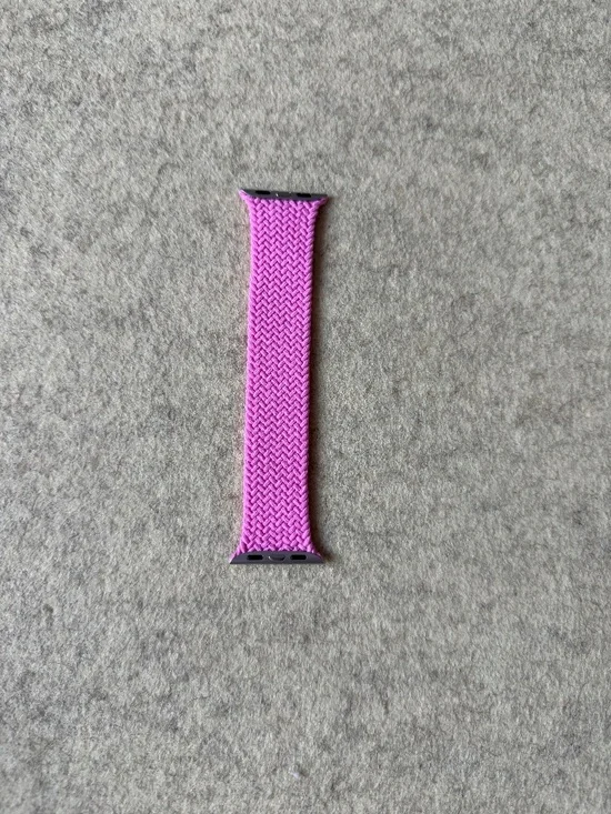 [NWOT] Apple Watch Peony Braided Solo Loop 42mm Size 4