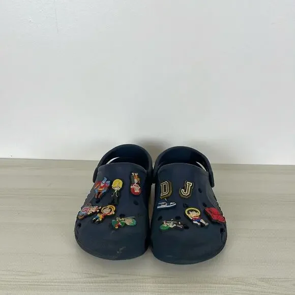 Crocs Youth 4-6 Blue Clog Sandals With Charms Casual Lightweight Beach Shoes