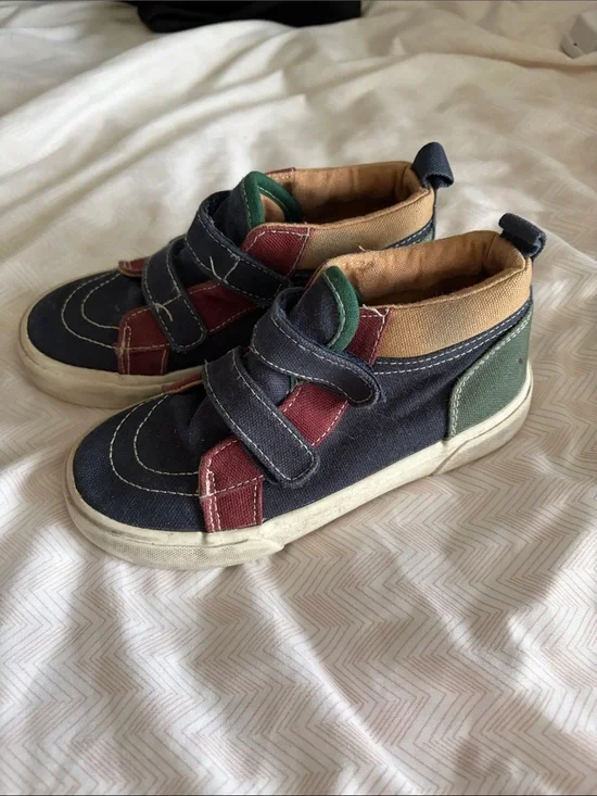 Kids Old Navy Canvas Velcro Sneakers Navy with Red and Green Accents - 11
