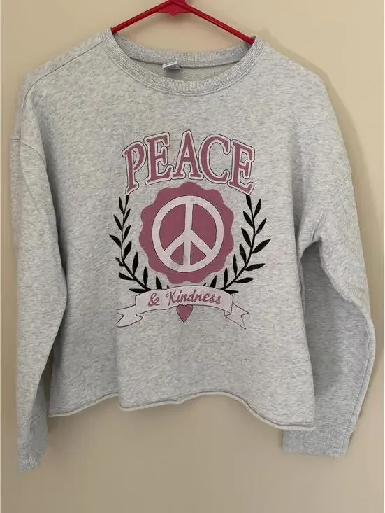 Old Navy Cropped Sweatshirt XL/XS/S Peace & Kindness