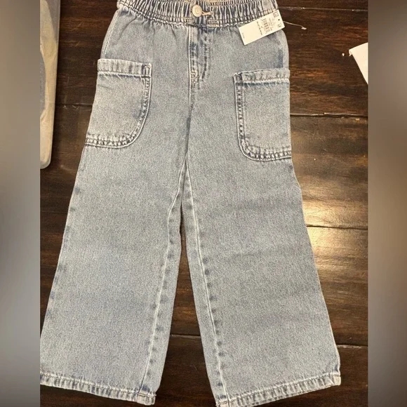 Kids Light Blue Denim wide leg  Jeans size 4 NWT