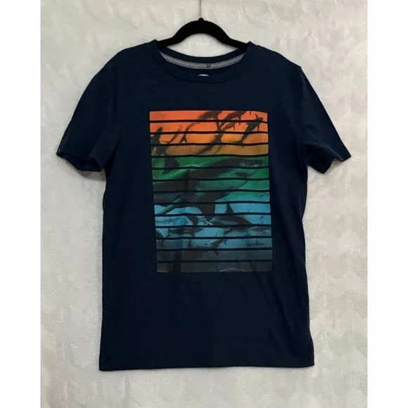 Youth Boy's OLD NAVY Shark T-shirt - Size Large (10-12)