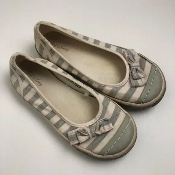 Old Navy Toddler Girls Striped Slip on Sneaker Shoes Size 13