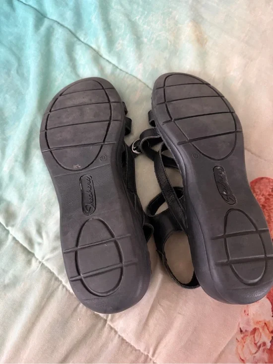 Skechers Women's Black Strappy Casual Sandals