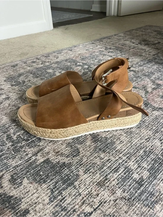 Women's Tan Espadrille Platform Sandals with Ankle Strap - size 9