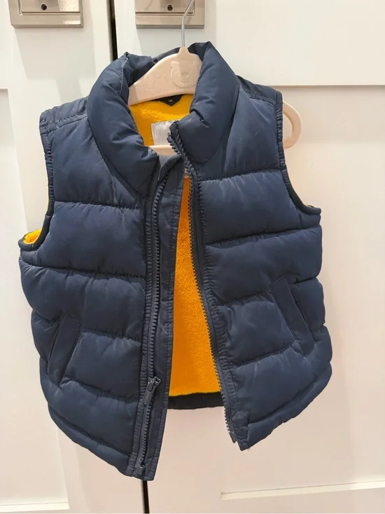 Old Navy Toddler Puffer Vest 18-24M Navy Blue Yellow Fleece Zip