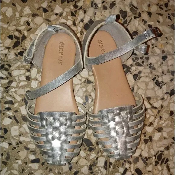 Old navy girl shoes