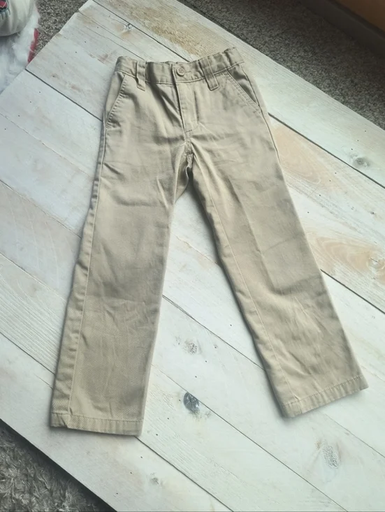 Old Navy Boys Straight Leg Khaki Dress Pants Size 6 Slim
