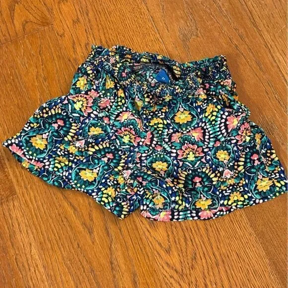 Old Navy girls pull on floral shorts size 3T