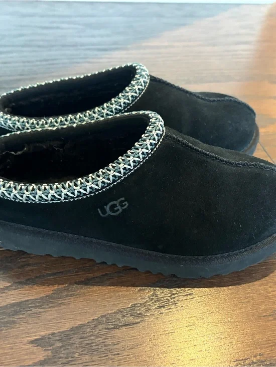 UGG Kids Black Suede Slip-On Slippers with Contrasting Trim