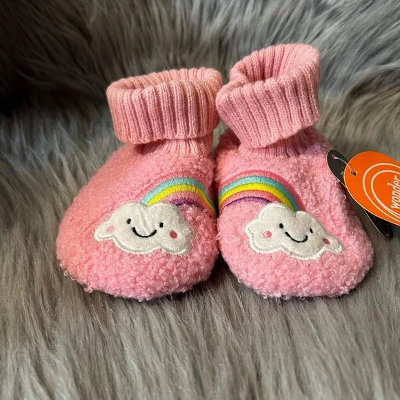 Wonder Nation Slippers Girls Size 6 Pink Fuzzy Rainbow Bootie Shoes‎