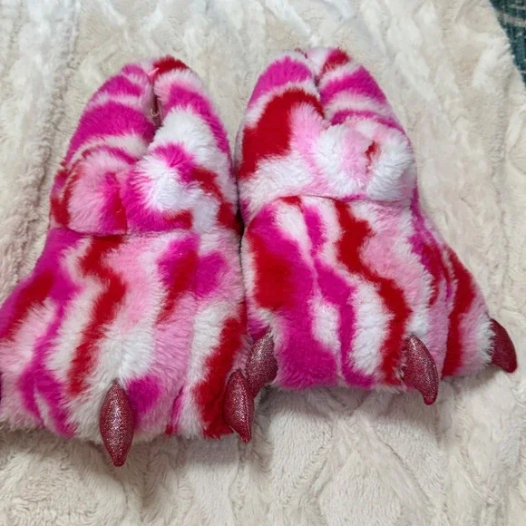 Wonder Nation Kids Pink‎ White Red Tie Dye Faux Fur Paw Slippers Size 2-3