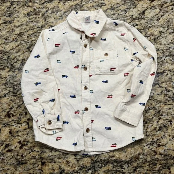Old Navy Boys 5T Corduroy Christmas Truck Tree Button Down Shirt Cream Holiday