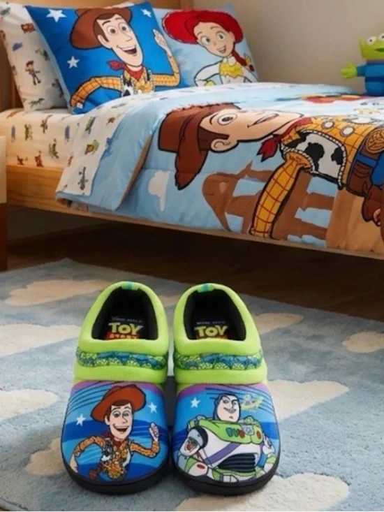 Disney Toy Story Toddler Boys' Character Slippers size 7/8 NEW