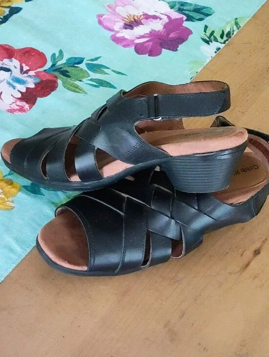 Cobb Hill - 12M - Comfort Wedge Black Leather Slingback Sandal