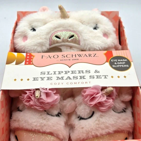 F•A•O SCHWARZ UNICORN DREAMS COZY COMFORT SET‎ SLIPPERS EYE MASK