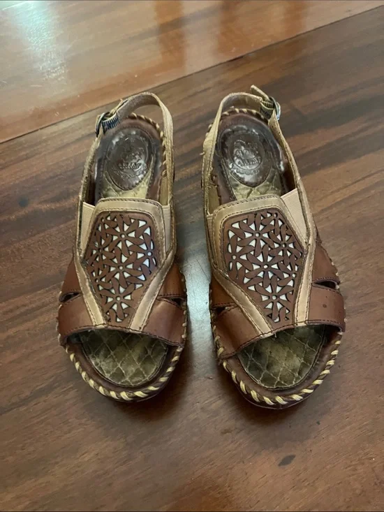 Women’s Brown Leather Open-Toe Slingback Sandals Ariat