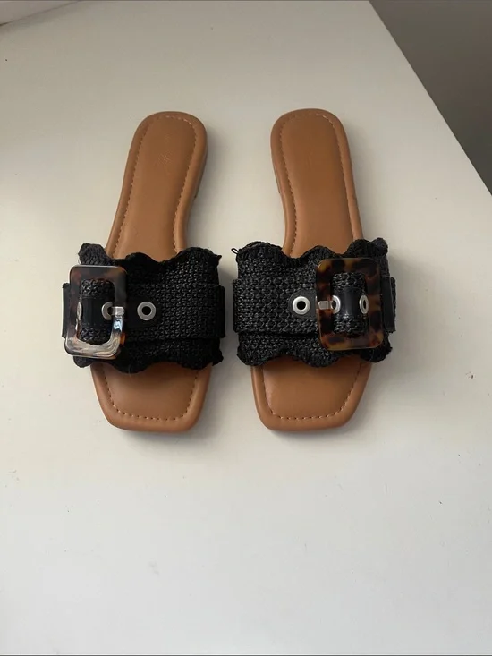 Universal Thread Brown Slide Sandals with Raffia Upper