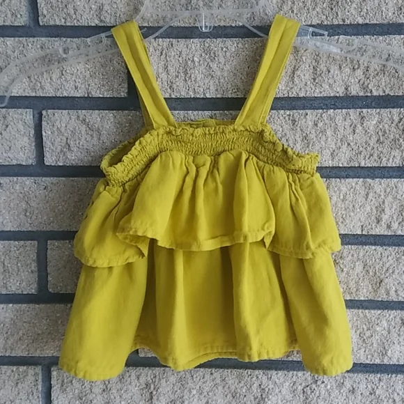 Old Navy Mustard/Yellow Tiered Top for Girls 5T