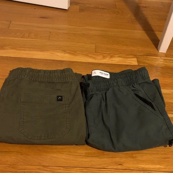 2 pairs boys Olive Green Elastic Waist Bottoms art class & old navy size 14-16
