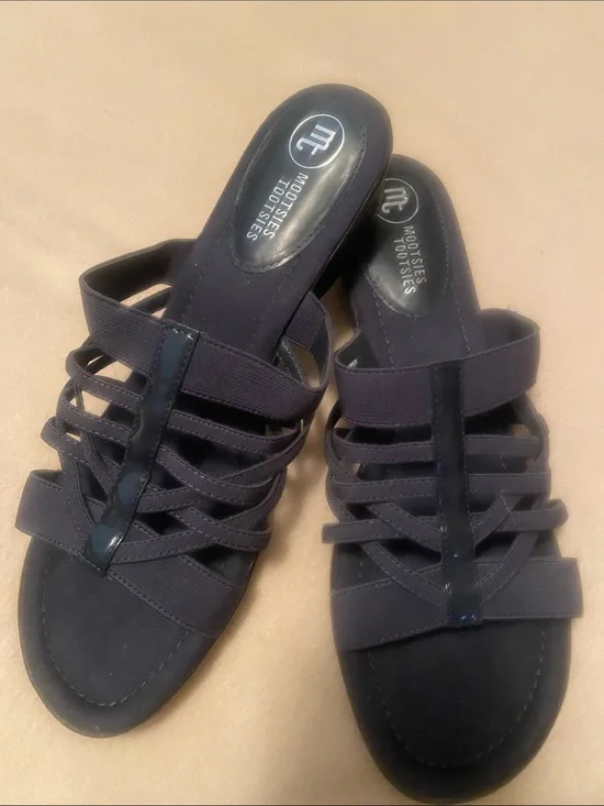 Mootsies Tootsies Navy Strappy Slide sandals