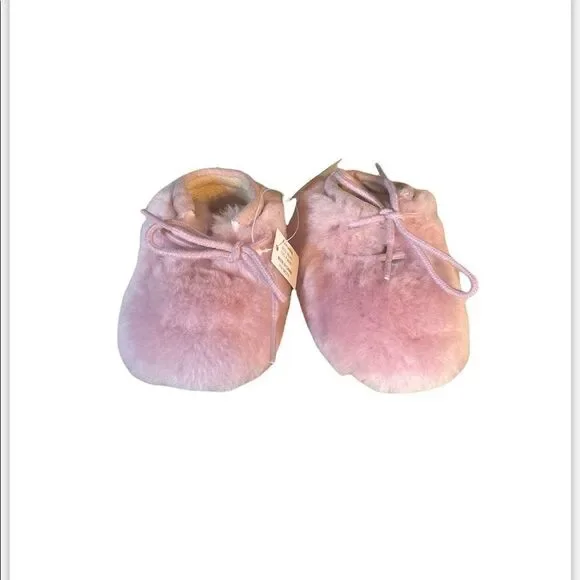 UGG baby slippers (5147) NWT