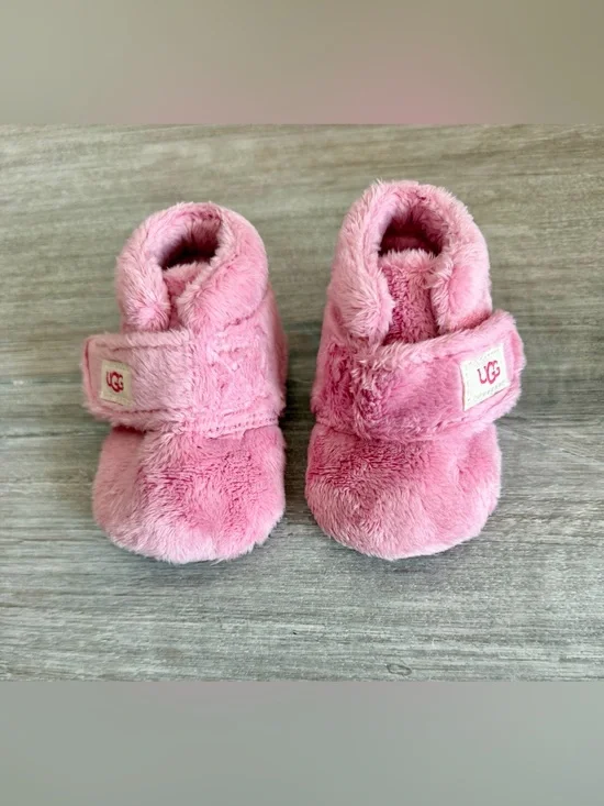 UGG Baby Plush Warm Pink Hook-and-Loop Slip-On Booties Slippers 1