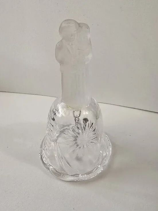 LA VIE GLASS WEDDING BELL