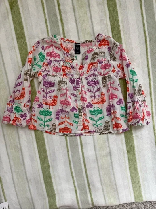 Old Navy White Peasant Top with Multicolor Bird & Flower Print