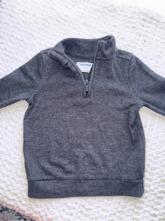 Old Navy Charcoal Half-Zip Pullover