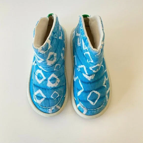 SANUK‎ Size 5 