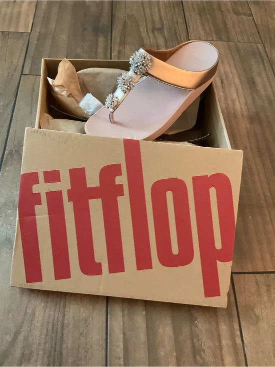 FitFlop Women's Galaxy Embellished Wedge Thong Sandals - Rose Gold Size 10