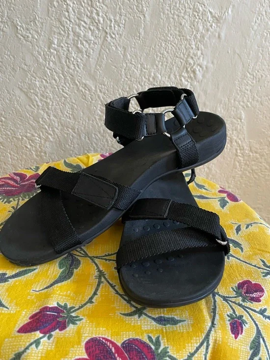 Vionic Candace Sandals 8