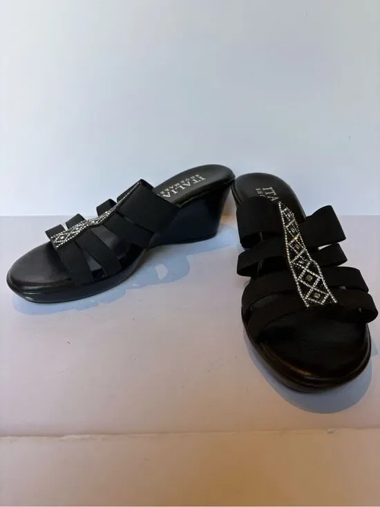 Italian shoemaker Women's jeweled wedge sandals Black size 7 1/2