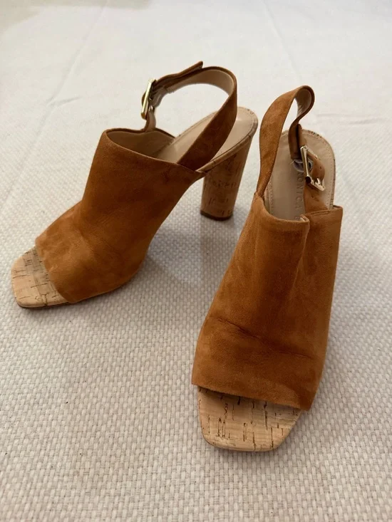 Veronica Beard bodhi sandals