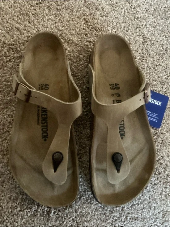 New Birkenstocks Taupe Gizeh Sandals-40