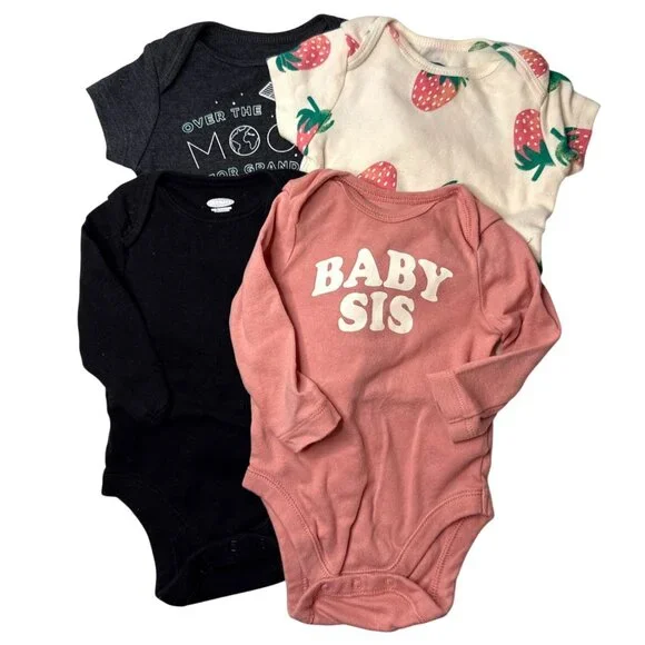 Old Navy Baby Girls Bodysuit Bundle 0-3‎ M Lot of 4