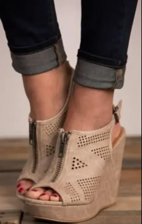 Not Rated Taupe high wedge sandal with zipper Size 8.5