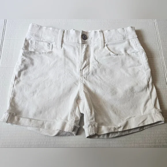 White Old Navy Rolled Hem Adjustable Waist‎ Shorts Size 12