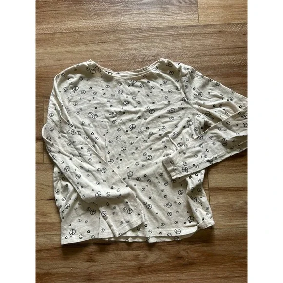 Old‎ Navy Long Sleeve Tee Kids XL 14-16 Cream Peace Sign Flower Softest Tee