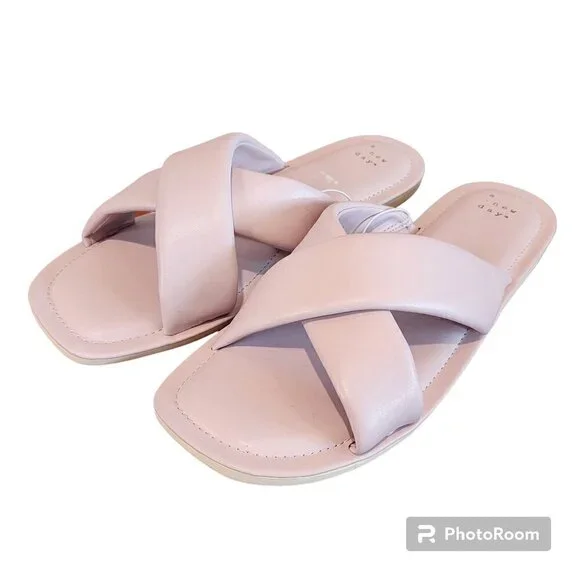 A New Day Women's Daisy Crossband Slide Sandals Lavender Size 11 NWT Purple