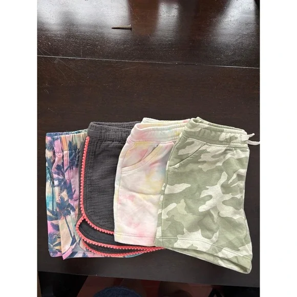 Shorts lot