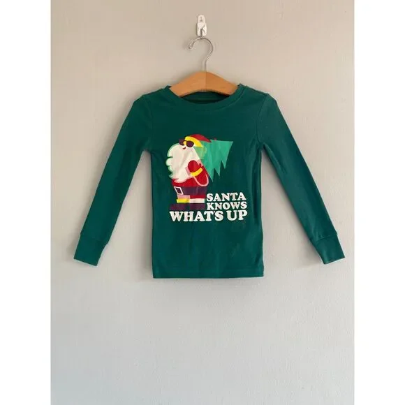 NWT Old navy Santa long sleeve 3T