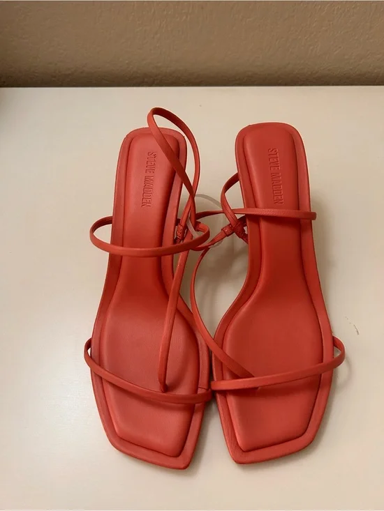 Steve Madden Coral Strappy Square-Toe Sandals