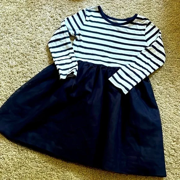 Tulle dress striped