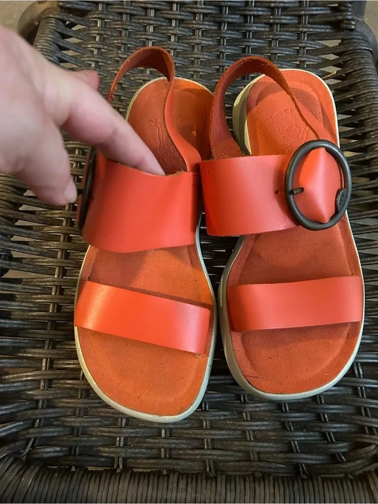 Orange Buckle Strap Sandals London fly leather