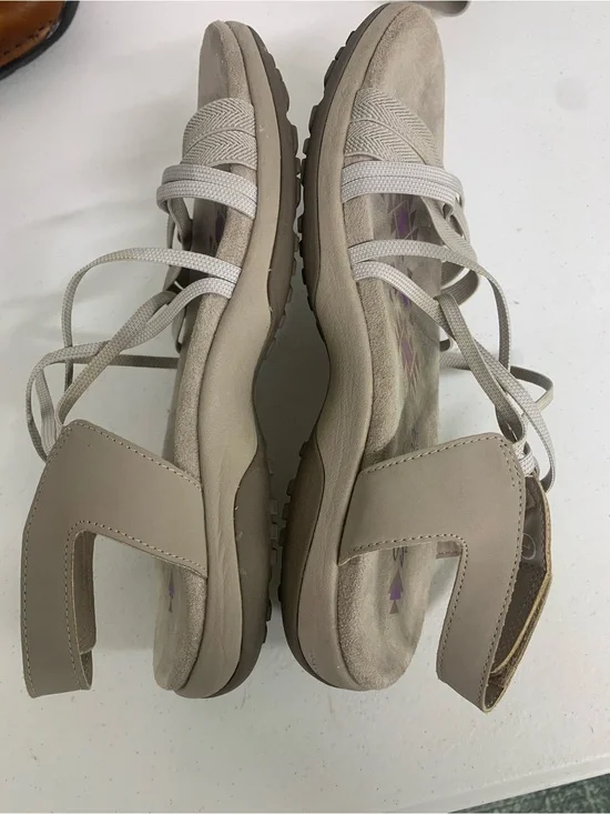 Skechers Women's Multi-Strap Memory Foam Sandals Size 8 Wide
