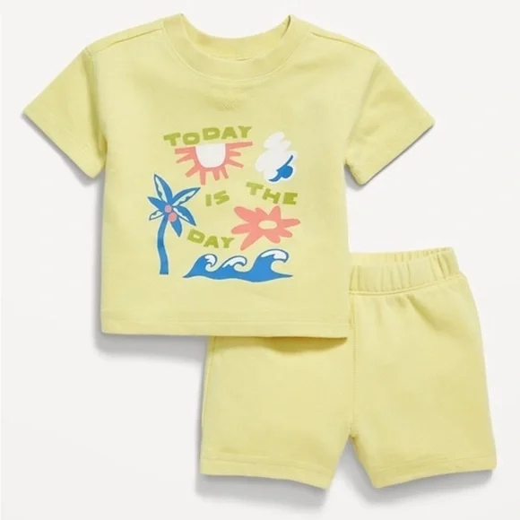 Old Navy French-Terry Yellow Graphic Tee and Shorts Set size 12-18 months unisex