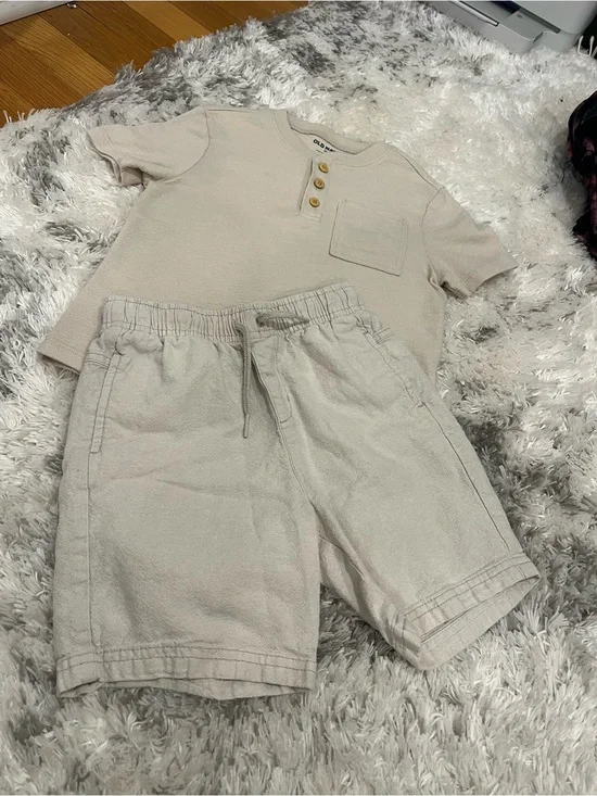 Old Navy Neutral Beige Short-Sleeve Henley Set